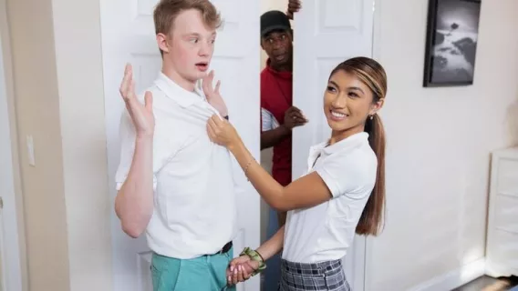 ◤Brazzers◢ Coach Peepers Lends A Big Hand ►Jimmy Michaels, Jax Slayher, Clara Trinity 