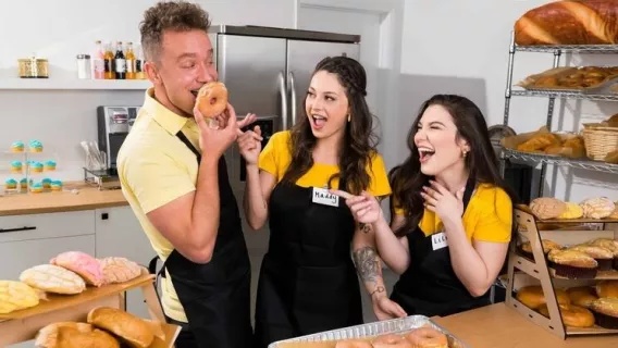 ◤Brazzers◢ Biz Up Front, Party In The Back ►Maddy May, Van Wylde, Lily Lou 
