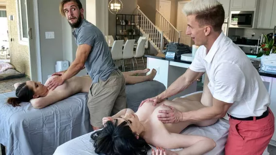 ◤Mom Swap◢ Stepmoms’s Massage Treat ►April Storm, Nickey Huntsman, Donte Thick 