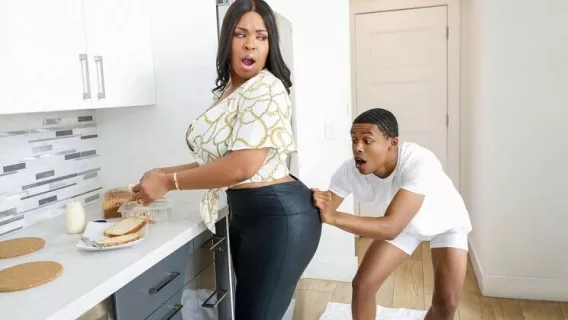 ◤Lil Humpers◢ The Kitchen Humper ►Aryana Adin, Lil D 
