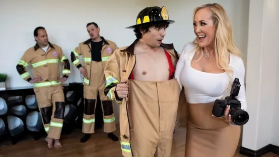 ◤Brazzers◢ Red-Hot Calendar Shoot ►Ricky Spanish, Brandi Love 
