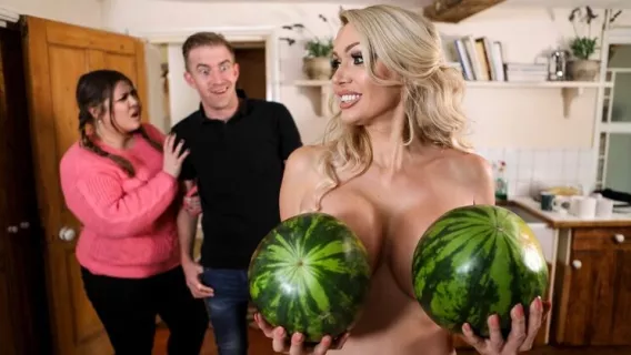 ◤Brazzers◢ New To Nudism ►Danny D, Amber Jayne 