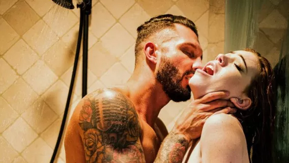 ◤EroticaX◢ Rinsing Off ►Quinton James, Nala Brooks 