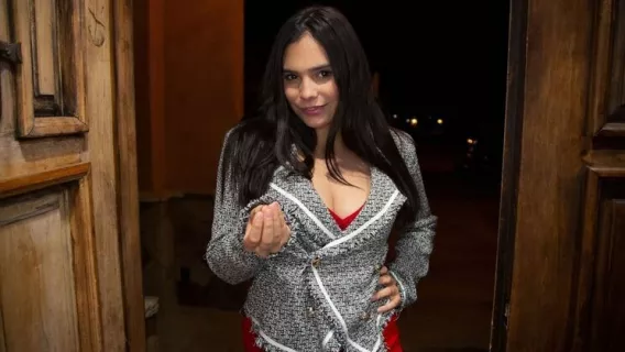 ⁣◤Property Sex◢ Tantalizing Purchase Offer ►Violet Starr 