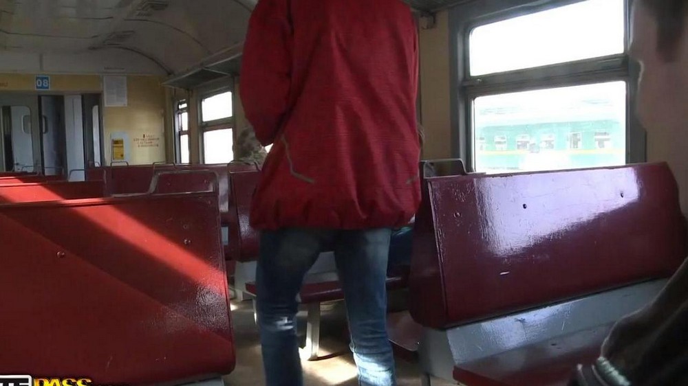 ⁣Pickup on the train ended with homemade gangbang - porn video  