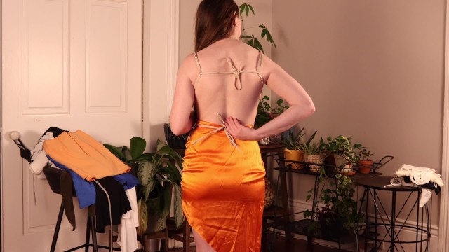 They invited me to whores, now I don’t know what to wear! - porn video  