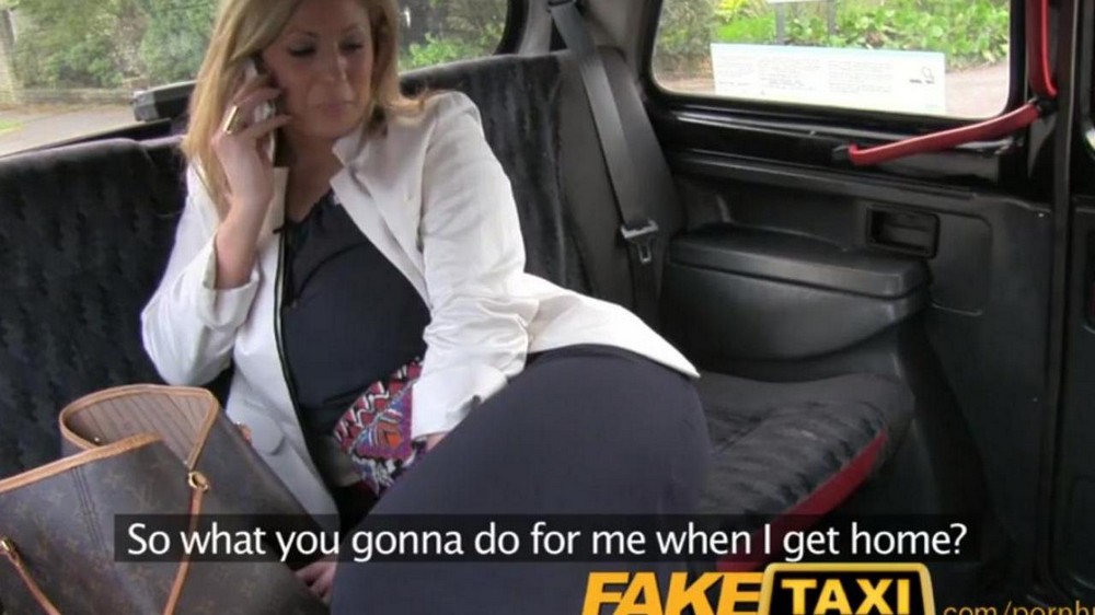 Sex in the car with a blonde - porn video  