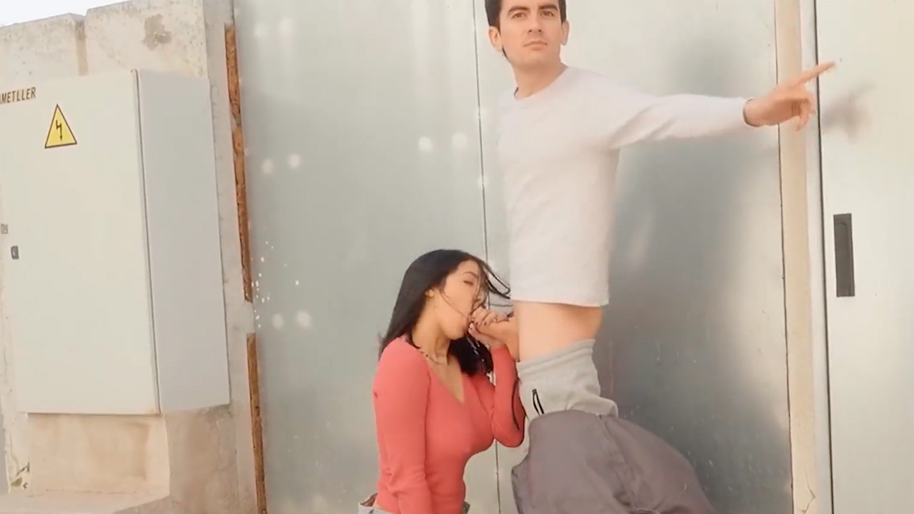 I dont need to be fucked on the street. Im not your pathetic whore! - porn video  