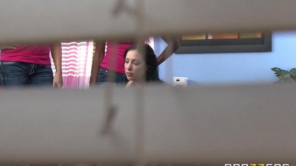 A freshman gets fucked in a college dorm - porn video  