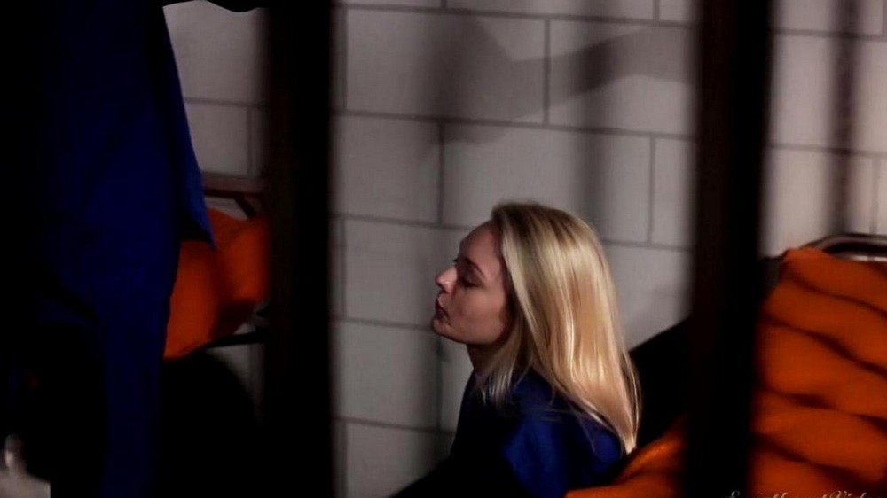 Lesbian prisoners fuck in a cell - porn video  