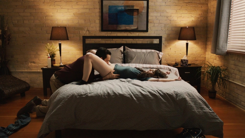 Emily Hampshire Nude - My Awkward Sexual Adventure (2012) HD 1080p - порно видео  