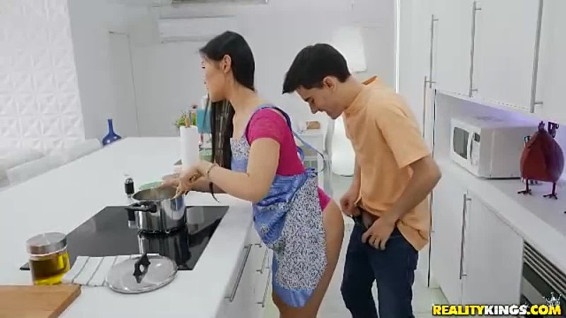 ⁣Katana Cooking With Katana - XFantazy.com.mp4 - porn video  