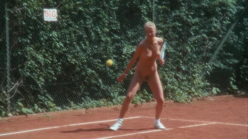 Tatjana Simic, Natascia Paolucci, Tatjana van Zanten, Apollonia van Ravenstein, Tina Shaw Nude - Flodder (1986) HD 1080p Watch - porn video  