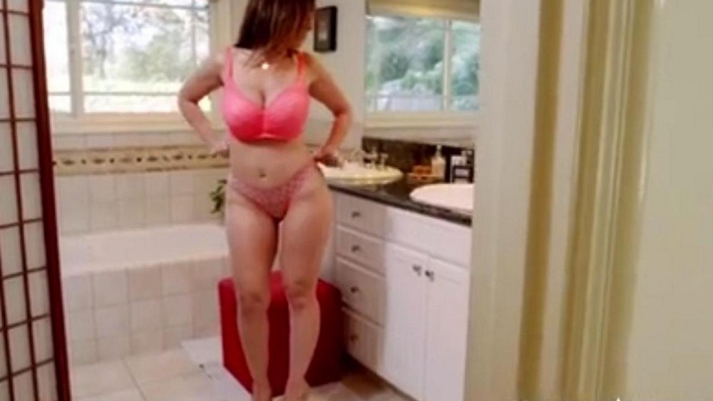 A black man climbed into the house and fucked a mature mistress - porn video  