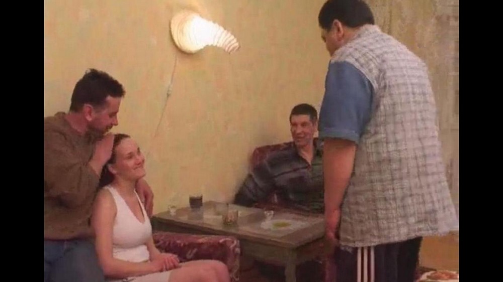 A dr*** guy with friends commits incest with his niece - porn video  
