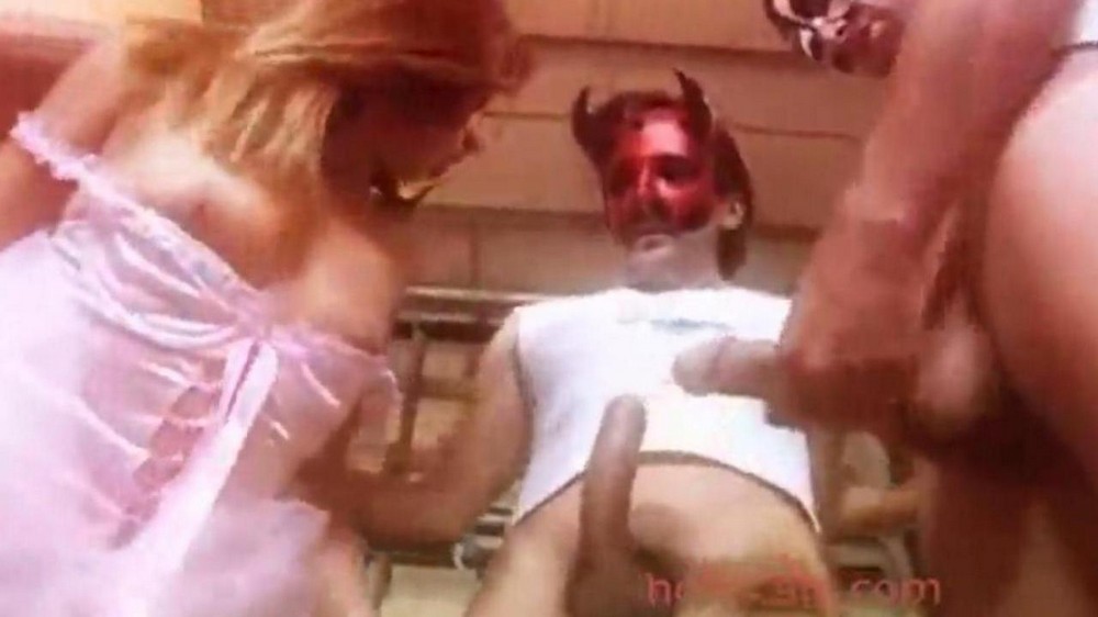 Red-haired girl got overexcited - porn video  