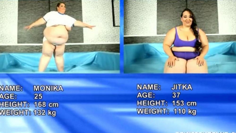 Fat girls show their pussies close up - porn video  