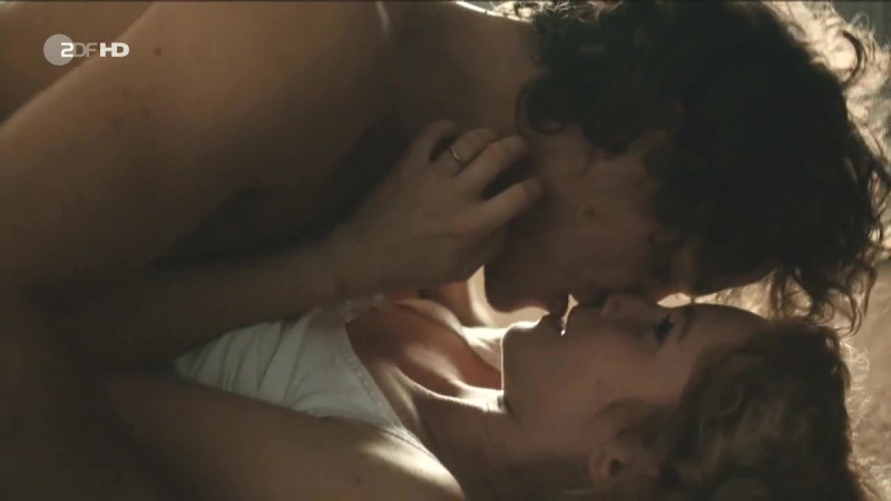 Cornelia Gröschel, Karoline Teska Nude - Eine wie diese (2015) - porn video  