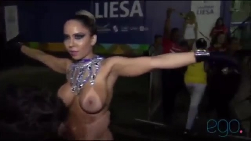 Carnival Melão Woman parades with her breasts out Beautiful and Wonderful | Brazilian Girls braziliangirls - порно видео  