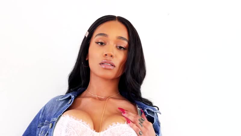 Julie Kay - Double Blowjob [Blowjob] - porn video  