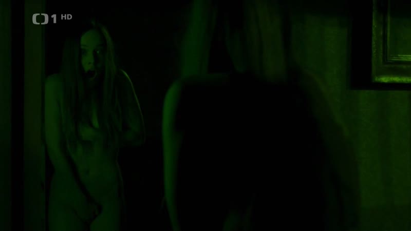 ⁣Тереза ​​Воржишкова / Tereza Vořišková - Všiváci ( 2014 ) - порно видео  
