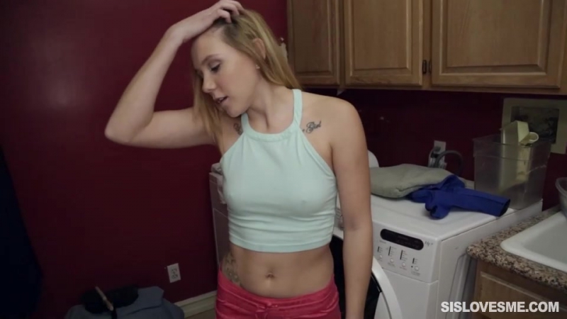Sislove.16.02.12.hollie.mack - porn video  