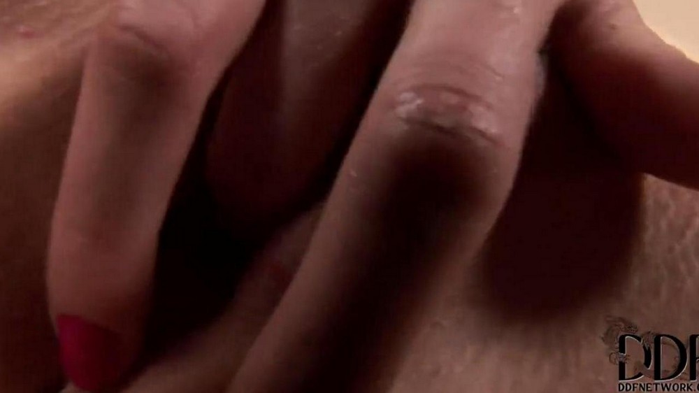 It was very nice to watch such a bitch - porn video  
