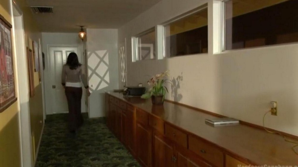 ⁣Served several men without any problems - porn video  