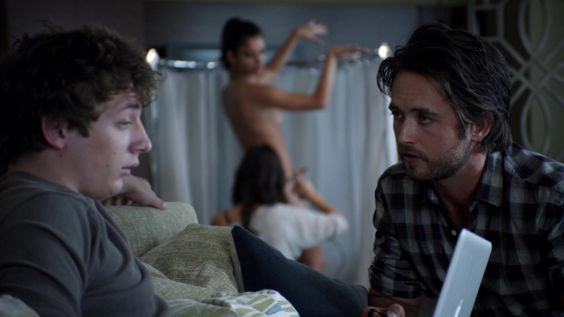 Stephanie Fantauzzi Nude - Shameless s02e09-11 (2012) HD 1080p - porn video  