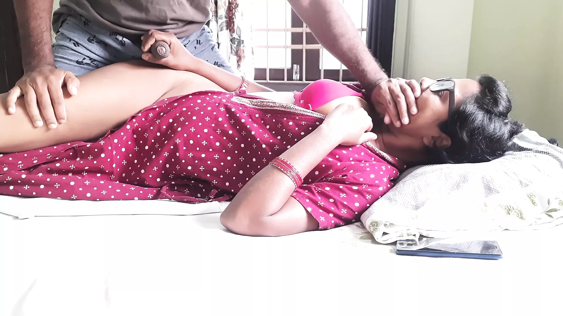 Pyasi Bhabi Nadan Devar Sex Scandal - Indian Bengali - porn video  