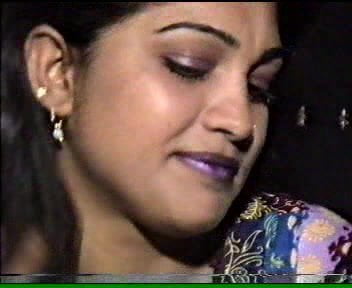 Lahori HEERA MANDI punjabi pakistani girl in threesome - porn video  