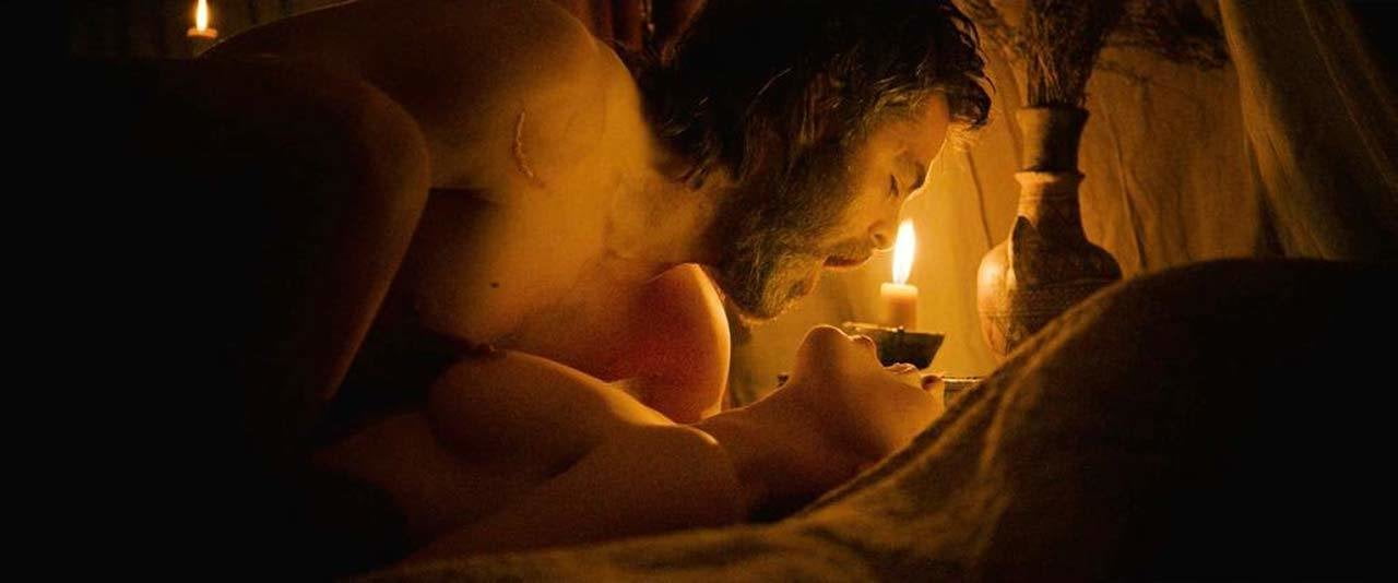 Florence Pugh Nude Sex in Outlaw King On ScandalPlanet.Com - porn video  