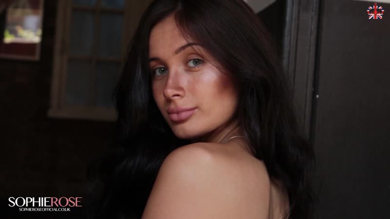 Sophie Rose - Naked In The Pub - porn video  