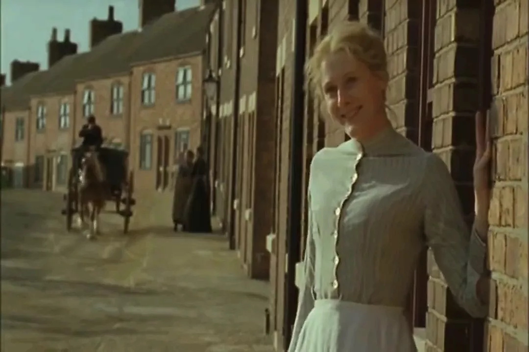 Sarah Lancashire in Sons and Lovers (2003) - porn video  