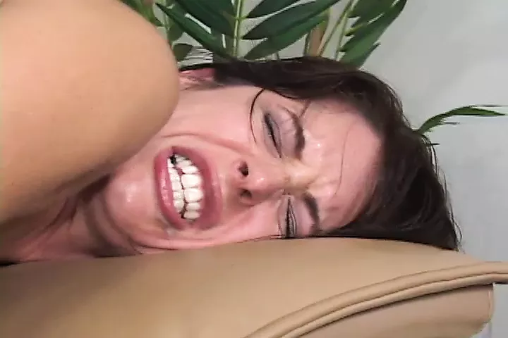 Drunna is a hot brunette eager for sex with a big cock - porn video  