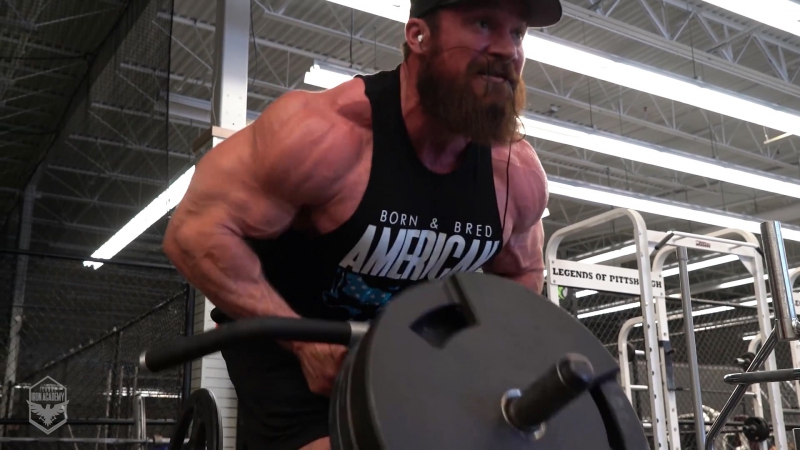 Seth Feroce Trains Back - porn video  