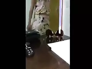 He secretly shoots his secretary in the room, doing porn - porn video  