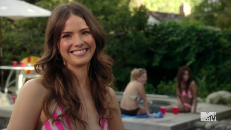 Shelley Hennig Sexy - Zach Stone Is Gonna Be Famous (2013) S01E02-04 Watch Online - porn video  