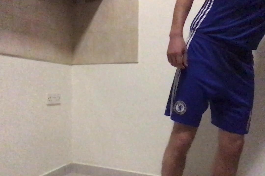Full Kit Wanker - porn video  