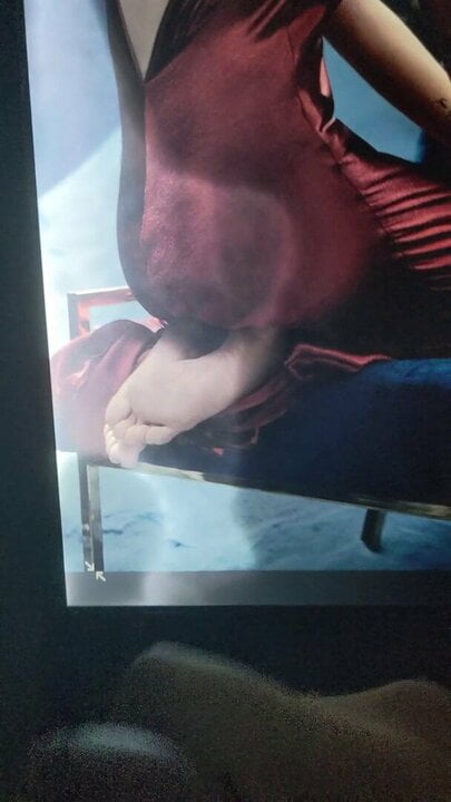 Natalie Dormer Feet Cum Tribute - porn video  