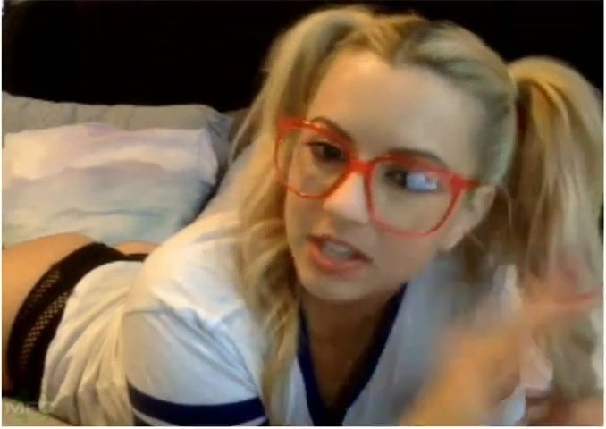 Lexi Belle chats on Cam Webcam - porn video  