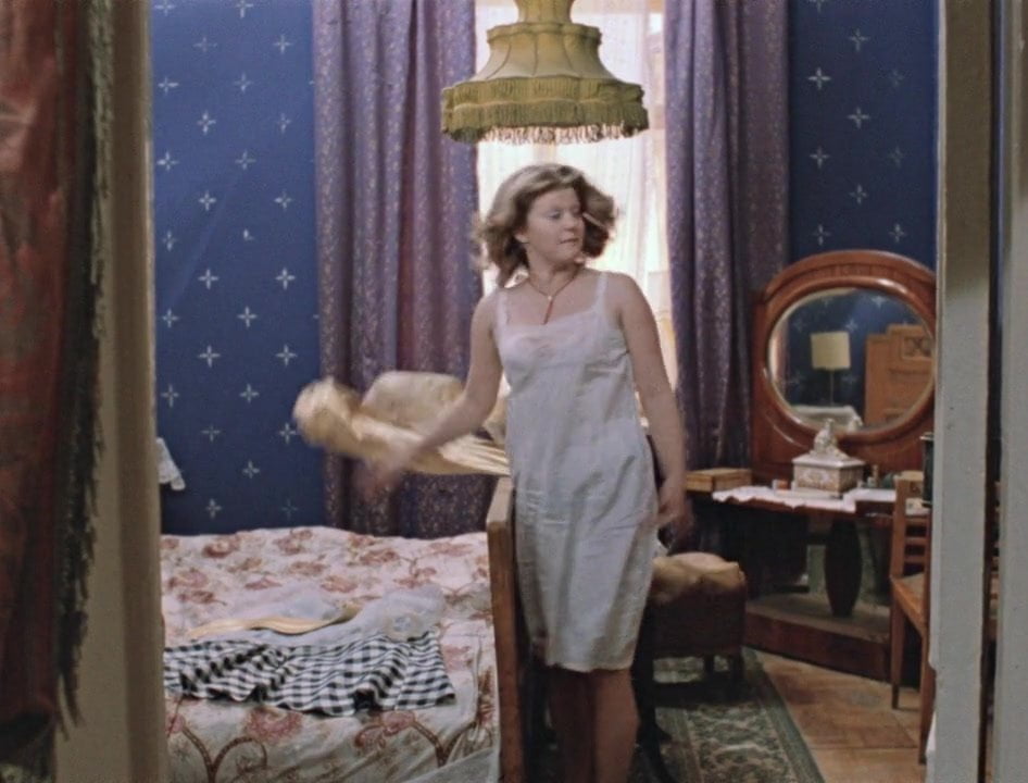 Moskva Slezam Ne Verit (1979) ep01 005 Irina Muravyeva - porn video  