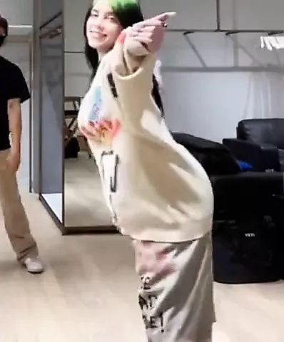 Billie Eilish Twerk - porn video  