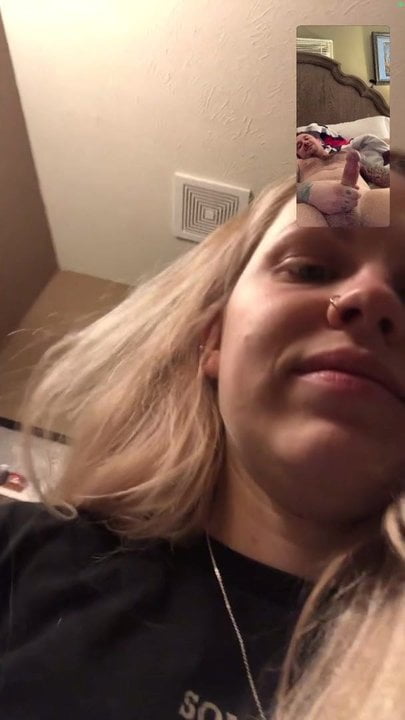Amateur couple blonde and bf FaceTime naked together - porn video  