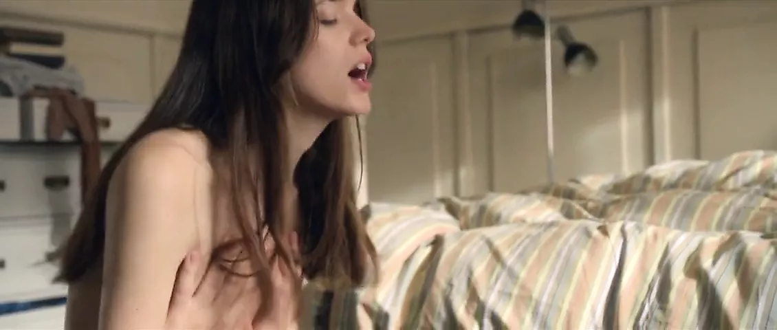 Nymphomaniac - Volume 1 - porn video  