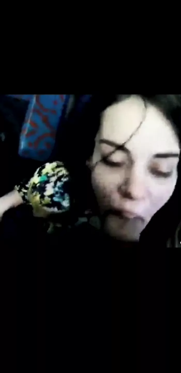 Billie eilish suck cock - porn video  
