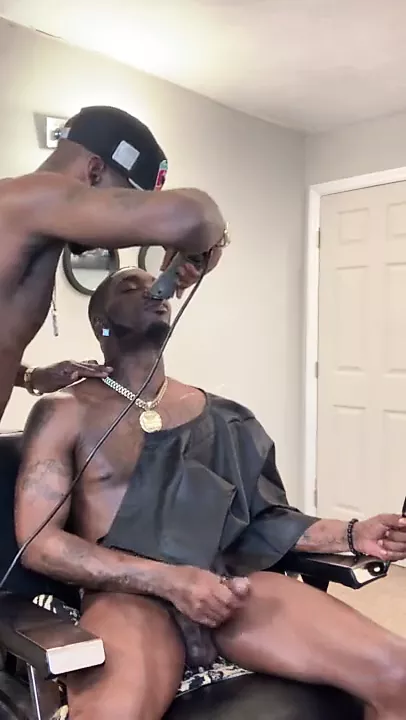 Black nude barber - porn video  