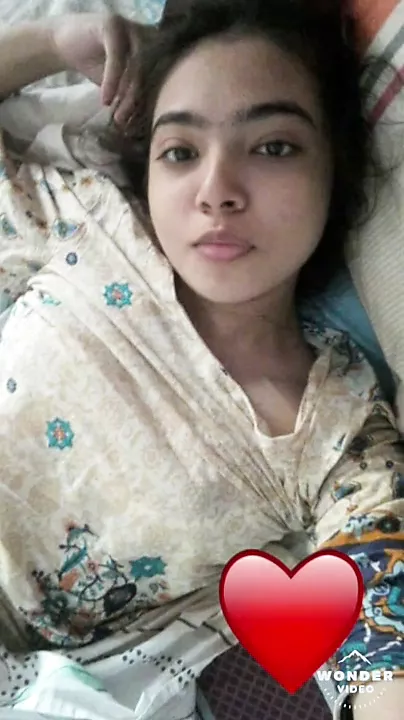 Desi College girl selfie pic - porn video  