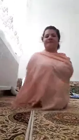 Nude limbless woman - porn video  