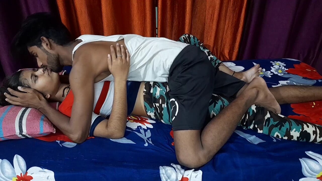 Desi College Girl With Big Tits Having Indian Sex With Boyfriend - The Best Hindi Audio Sex - porn video  